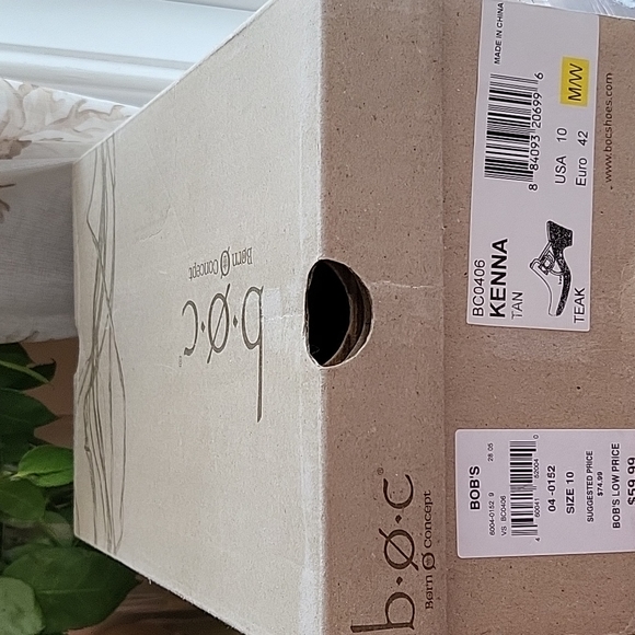 B.O.C. Kenna clogs with buckle - Picture 2 of 2